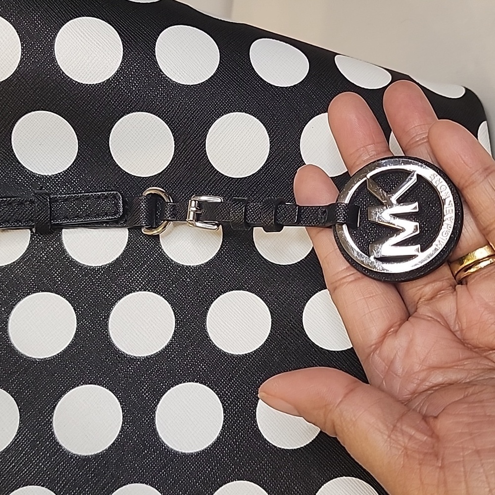 Michael Kors Medium Tote Bag - Picture 8 of 12